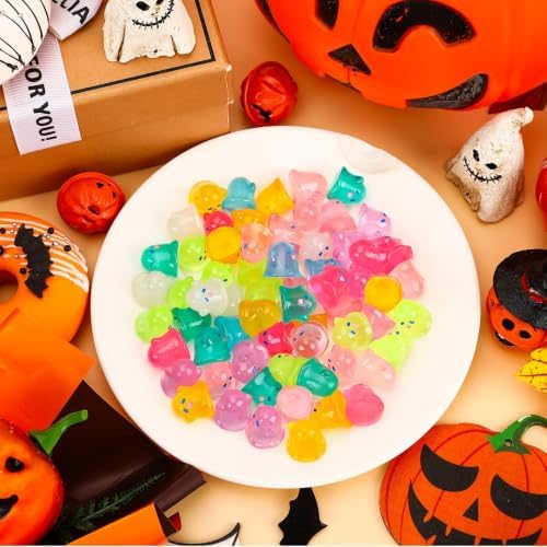 JUNEBRUSHS 50 Pcs Halloween Mini Ghost, Luminous Ghost Figurines Miniature Ornaments Glow in The Dark for DIY Crafts Party Gifts Landscape Decorations