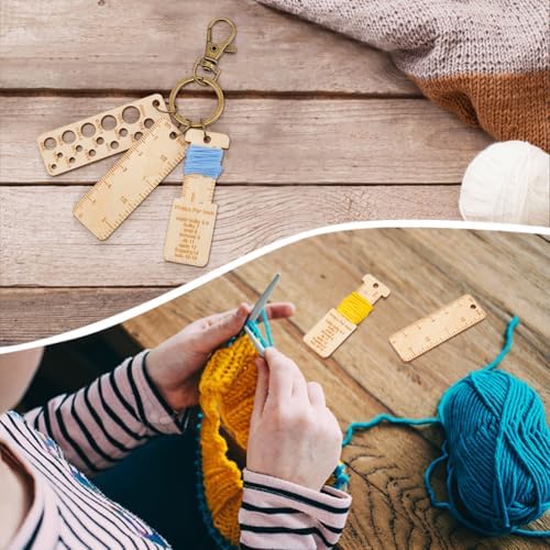 BENECREAT 3Pcs Mini Wooden Gauge Keychains, Knitting Needle Gauge, Yarn Wrap Guide Board, Multifunctional Ruler with Alloy Clasp for Crochet DIY Sewing