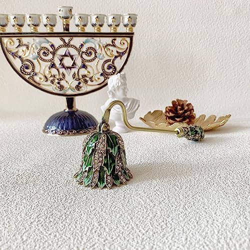 Candle Snuffer, Unique Candle Extinguisher Snuffer, Decorative Candle Extinguisher Metal Candle Tool (Green Leaf)