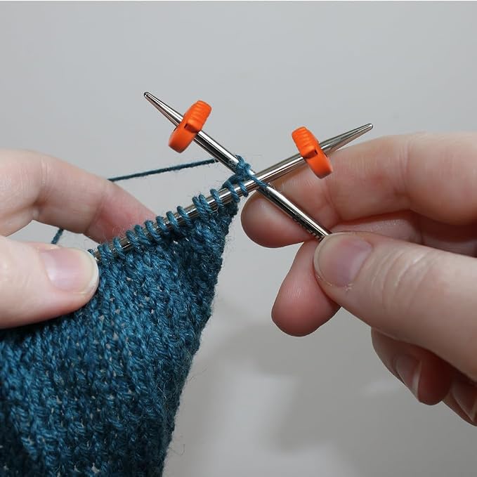 20PCS Knitting Needle Stoppers, Plastic Cord Locks for Drawstrings, Spring Needle Stopper Knitting Accessories, Single Hole Spring Toggle Stopper Knitting Accessories