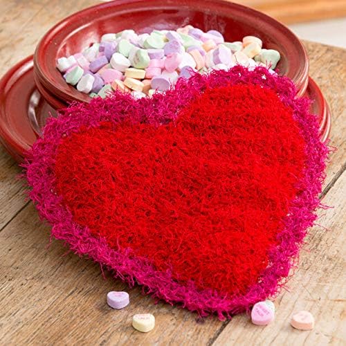 RED Heart CNCE833.938 Scrubby Yarn, Almond