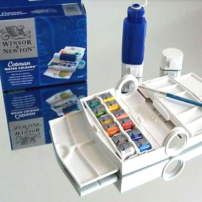 Winsor & Newton Cotman Watercolor Paint Set, 12 Half Pan Field Travel Set | Introductory Watercolor made with Fine Art Pigments, Perfect for Beginners, Lightfast & Permanent, Good Tinting Strength