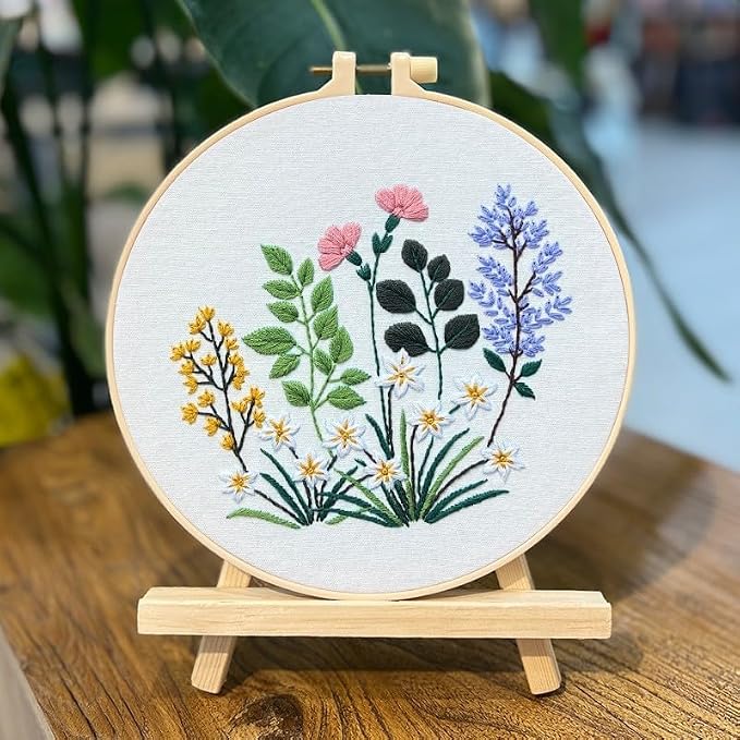 COCOMOX Floral Embroidery Kits for Beginners Adults, Cross Stitch Kits | 5 Different Simple Flower Pattern Embroiery Practice Kits, Hand Carft Gift, Easy to Follow