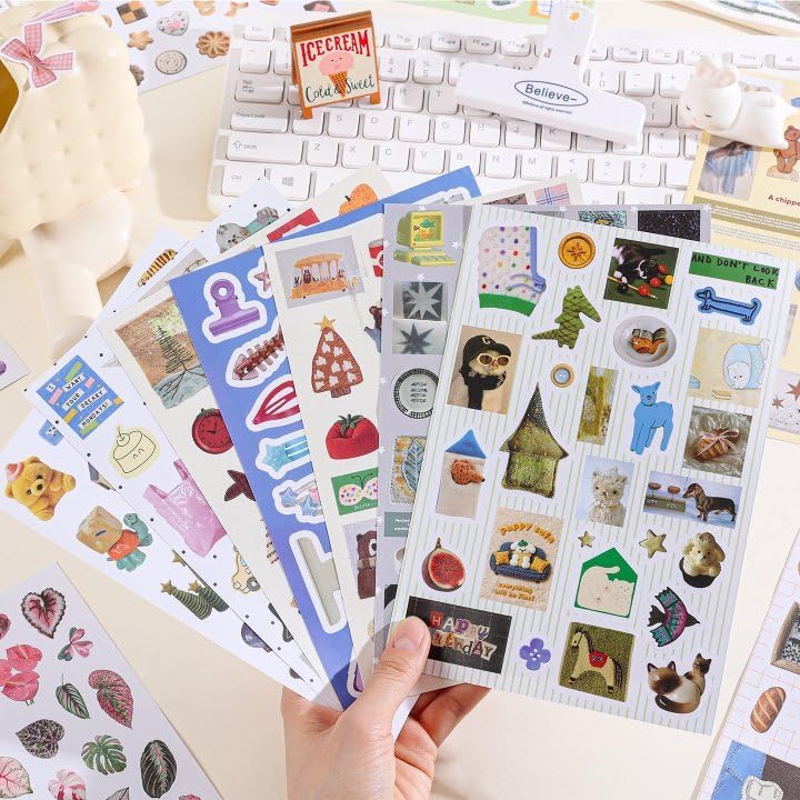 1300Pcs+ Retro Sticker Book for Scrapbook Junk Journal (CS-Blue)