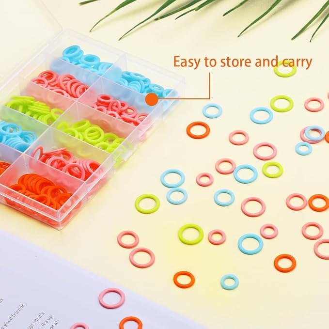 LUNARM Stitch Markers 220pcs Crochet Knitting Stitch Marker Rings S/M/L | Plastic 4 Colors O-Ring Stitch Markers for Crocheting, Storage Box, Stitch Counter for Finer Bulky Yarns Lace Shawls Looms