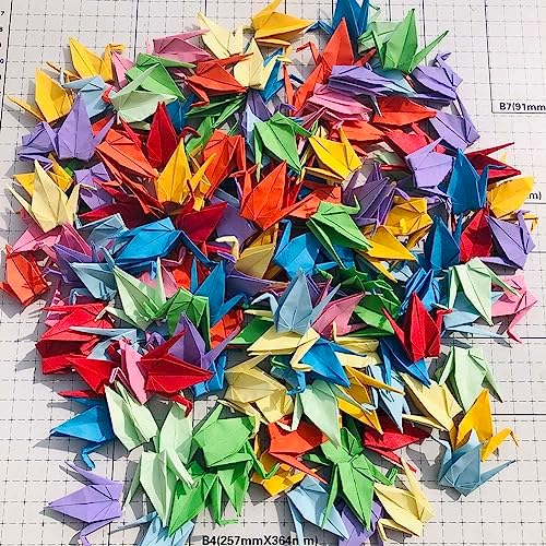 150Pcs 7cm Premade Origami Paper Cranes Folded Origami Birds DIY Hanging Paper Garlands for Wedding Party Decorations Birthday Bday Bridal Shower Backdrop Décor Peace Dove Good Luck (Rainbow, 7CM)