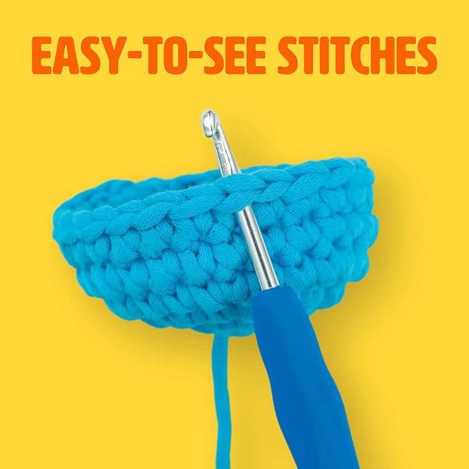 Woobles Easy Peasy Yarn for Beginners - Crochet & Knitting Yarn, Red | As seen on Shark Tank, Cotton-nylon blend, Medium worsted weight 4, Easy-to-see stitches, Soft and non-splitting, Amigurumi