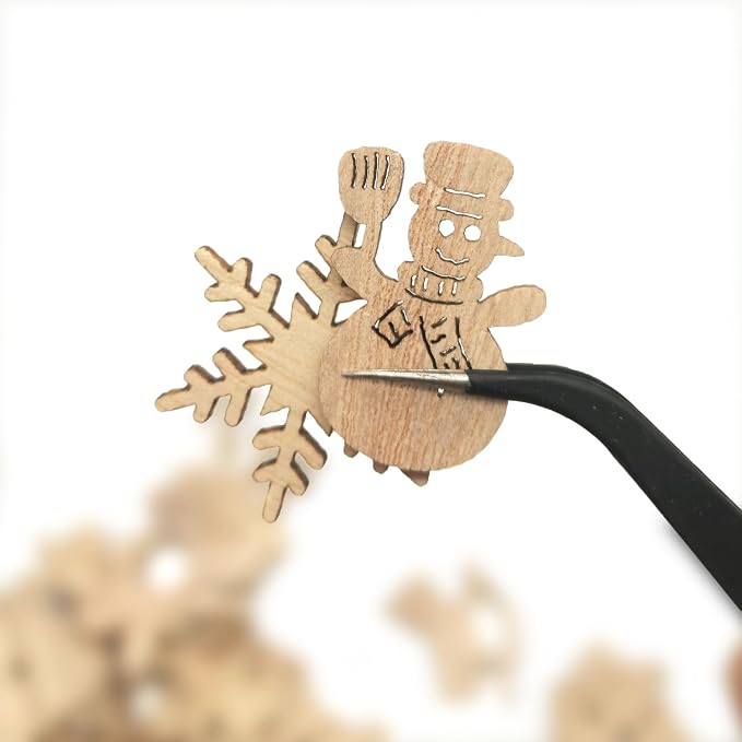 DIYOMR 200Pcs Hollow Wood Pieces Unfinished Wooden Vintage Embellishments Decorative Accessories for Graffiti Home Decor DIY Scrapbooking Handmade Crafts (Mix II)