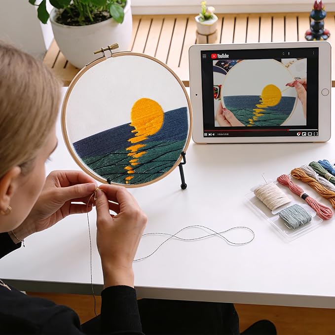 Embroidery Kits for Beginners Adults, Stamped Cross Stitch kits for Adult Beginners Embroidery Starter Kit with Pattern, 3 Embroidery Hoop and Fabric, Needles Threads (Attached Teaching Video QR Code)
