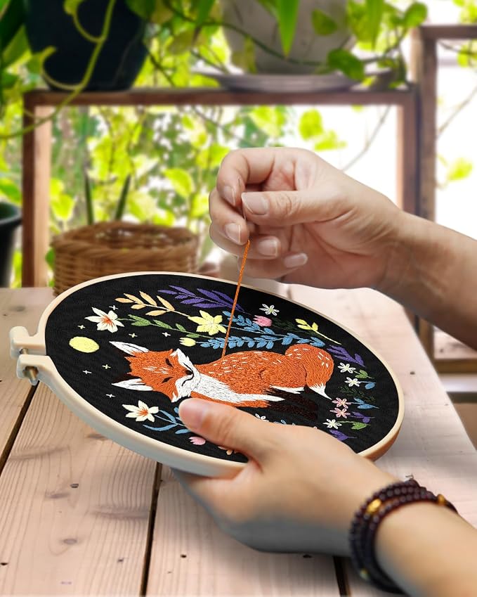 TINDTOP Embroidery Kit for Beginners Adult, Fox Embroidery Kit | Include Embroidery Cloth Hoops Threads for Craft Lover Hand Stitch with Embroidery Skill Techniques