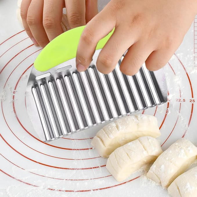 JAYVAR Large Crinkle Cutter French Fry Cutter, Potato Wavy Chopper
