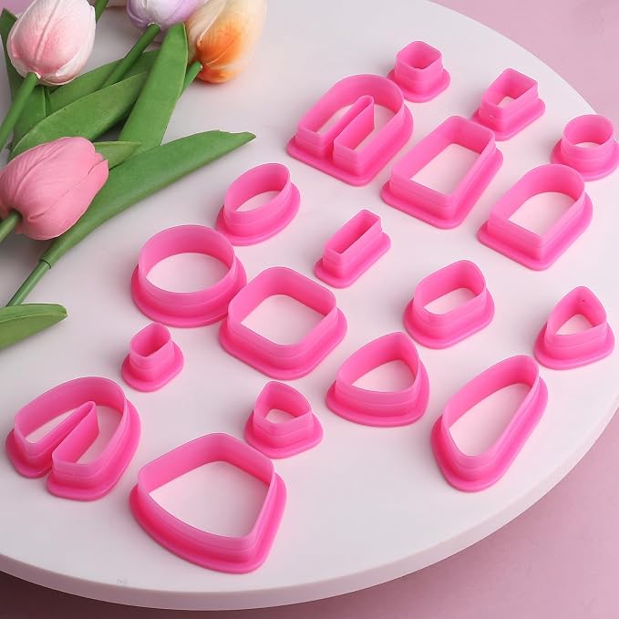 18 pcs Polymer Clay Cutters, Clay Cutters for Polymer Clay Jewelry, Basic Polymer Clay Cutters, Clay Earrings Cutters，Comfortable Earring Cutter，Christmas Tools 3D Printer Spring mom cortadores