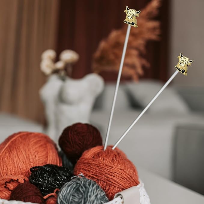 SPANSEE 4 PCS Highland Cow Shape Stitch Stoppers, Knitting Needle Stoppers, Knitting Needle Point Protectors, Knitting Needle End Caps, Knitting Notions fit Size 3-13 (3.25mm-9mm) Needles