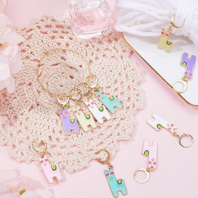 SUNNYCLUE 1 Box 20pcs Crochet Knitting Markers Stitch Charms Alpaca Cute Animals Locking Stitch Charm Crochet Knitting Markers for Weaving Sewing Needleworks DIY Crafts