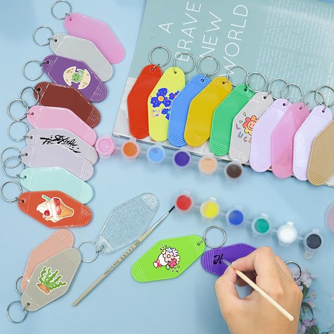 LOTMER 20/30/40/80 PCS Hotel Keychain Blank with Key Rings, 60 Colors Motel Key Chains for DIY Keychains
