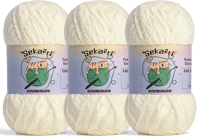 3 Pack of 300g (590yds) Fuzzy Chenille Yarn for Crocheting,Fluffy Amigurumi Crochet Yarn for DIY Craft/Hat/Clothes, Soft Velvet Baby Blanket Yarns（3 White）