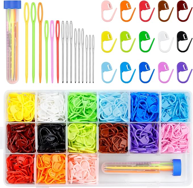 FIVEIZERO 900 Pieces Stitch Markers,with 15Pcs Large Eye Blunt Sewing Needles,Colorful Crochet Markers for Knitting Stitch Locking Clips Crochet Pins with Storage Box