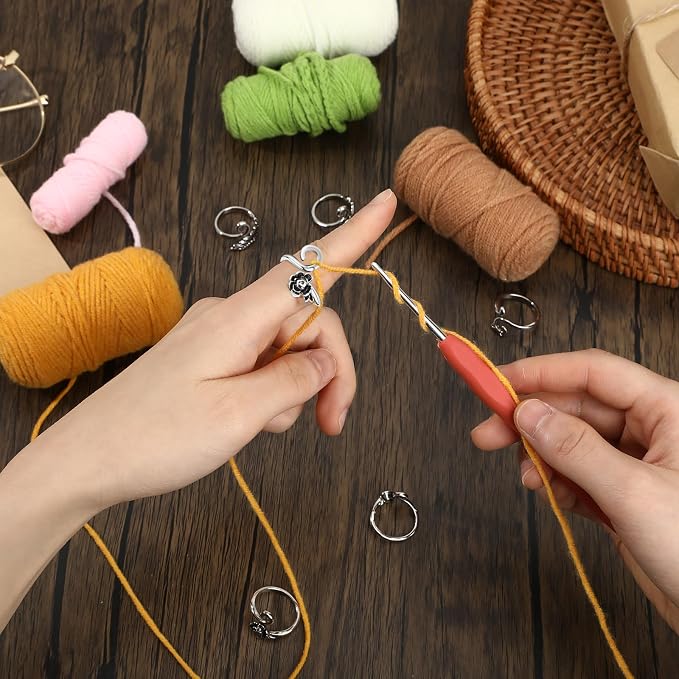 DTOFOOT 6Pcs Knitting Crochet Tension Ring for Fingers with Box | Metal Open Crochet Ring, Adjusts for Finger Tension, Speeds Up Braided Knitting Work, Ideal Gifts for Mom Grandma Crocheters