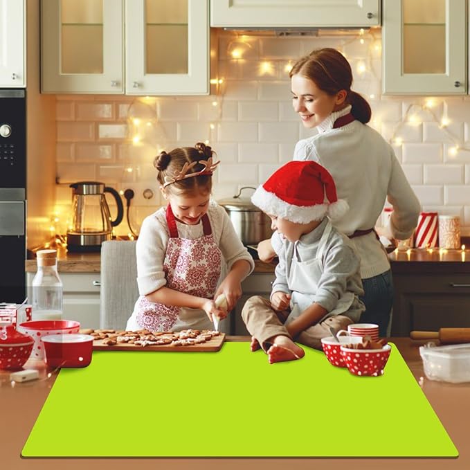 Extra Large Silicone Mat, Kitchen Counter Mat Placemats for Kids Silicone Mats for Countertop, Nonstick Silicone Table Mat for Baking Pastry Crafts Heat-Resistant Silicone Pad, 27.6'' x 15.7'', Green