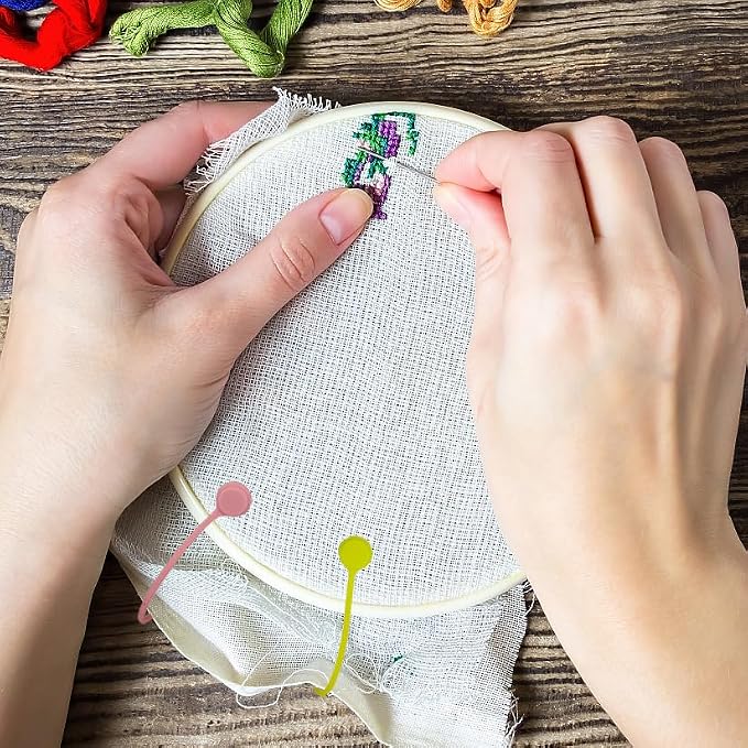 4 pcs Needle Minders Magnetic Cross Stitch Fabric Clips, Macron Color Magnetic Needle Minder, Perfect Cross-Stitch Embroidery and Needlework Accessories, Ideal Gift for Craft Enthusiasts