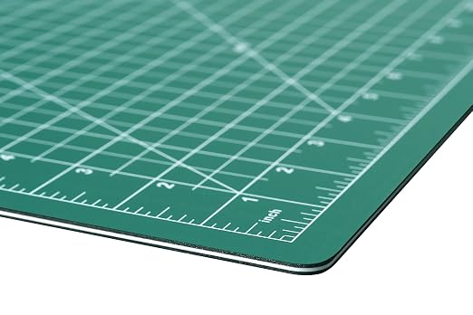 Dahle Vantage 10470 Premium Self-Healing Cutting Mat, 9"x12", 1/2" Grid, 5 Layers for Max Healing, Perfect for Crafts & Sewing, Green