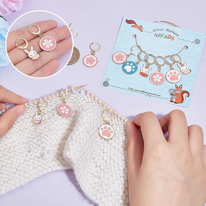 NBEADS 24 Pcs Animal Paw Stitch Markers, Alloy Enamel Crochet Stitch Marker Charms 304 Stainless Steel Clasp Locking Stitch Marker for Knitting Weaving Sewing Jewelry Making