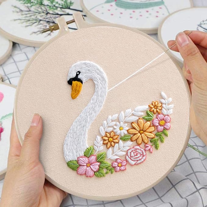 Louise Maelys Swan Floral Embroidery Kit for Beginners DIY Gift Set | Cross Stitch Kit for Adults Creates Relaxing Crafts and DIY Needlepoint Kit for Handmade Decor, Gifts and Creative Hobbies