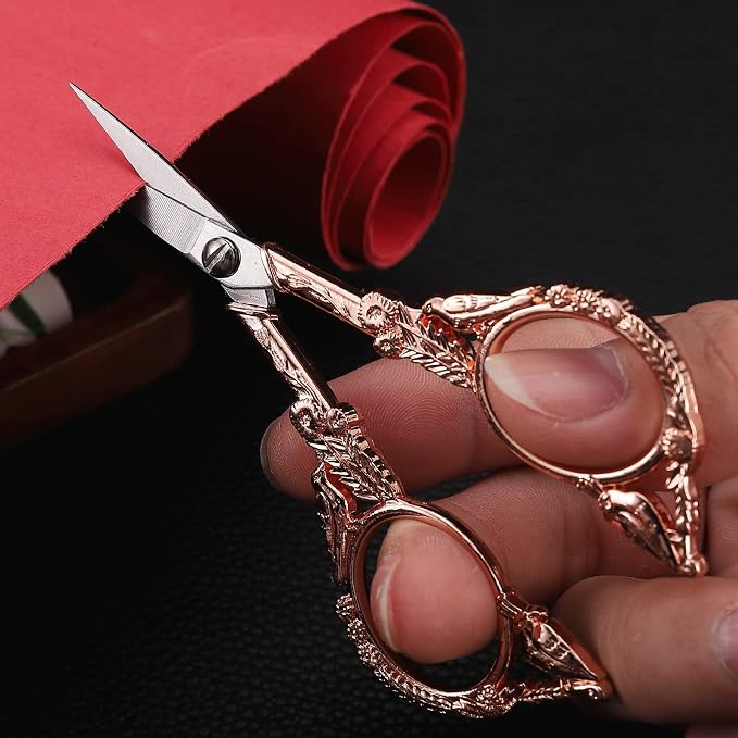 YOUGUOM Sewing Embroidery Scissors, Small Craft Shears with Cover | Vintage, Sharp Pointed Tip, for Needlework, Cross Stitch,Crochet, Handicraft DIY Tool, 4.6in, Rose Gold, Little Bird