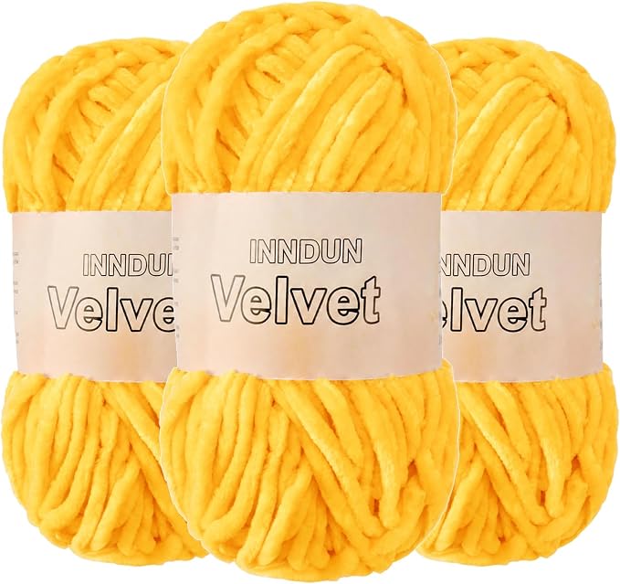 Soft Velvet Chenille Yarn for Crocheting, Super Bulky Yarn for Blankets
