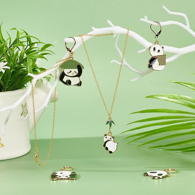 NBEADS 6 Pcs Panda Charm Stitch Markers, 6 Styles Alloy Enamel Crochet Stitch Marker Charms Removable Lobster Clasp Locking for Knitting Weaving Sewing Accessories Handmade Jewelry