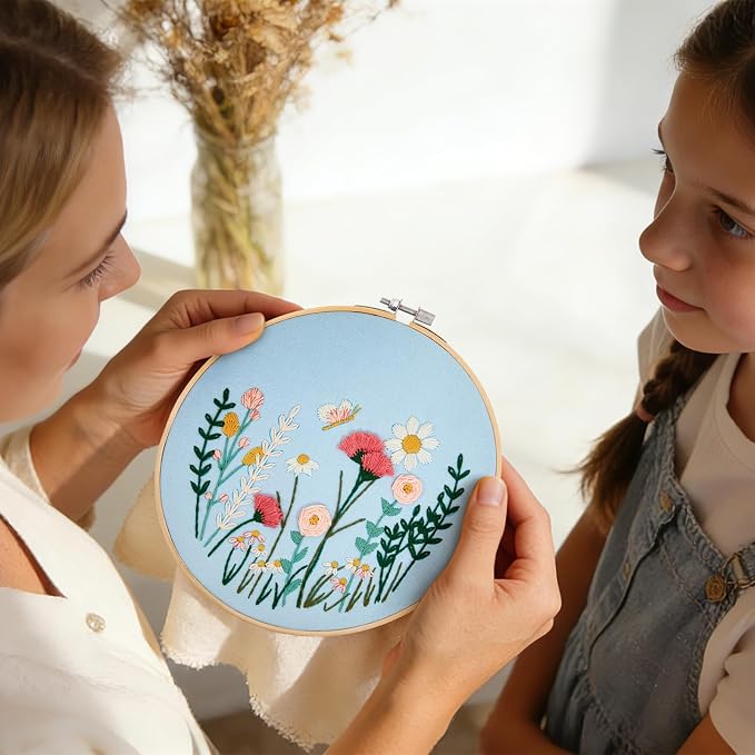Flower Embroidery Kits for Beginners Adults, Hand DIY Embroidery Art Kits, Floral Stamped Cross Stitch Kits for Beginner Adults Craft Kits for Women, Entire Set of Embroidery Supplies & Video Tutorial