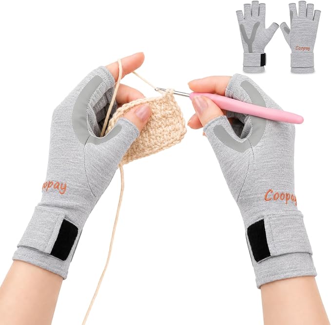 Coopay Crochet Gloves, Fingerless Compression Gloves with Anti-Slip Grip, M | Ergonomic Crochet Accessories for Hook Control, Knitting & Crafting, Left and Right Hand Design, 2 Pcs