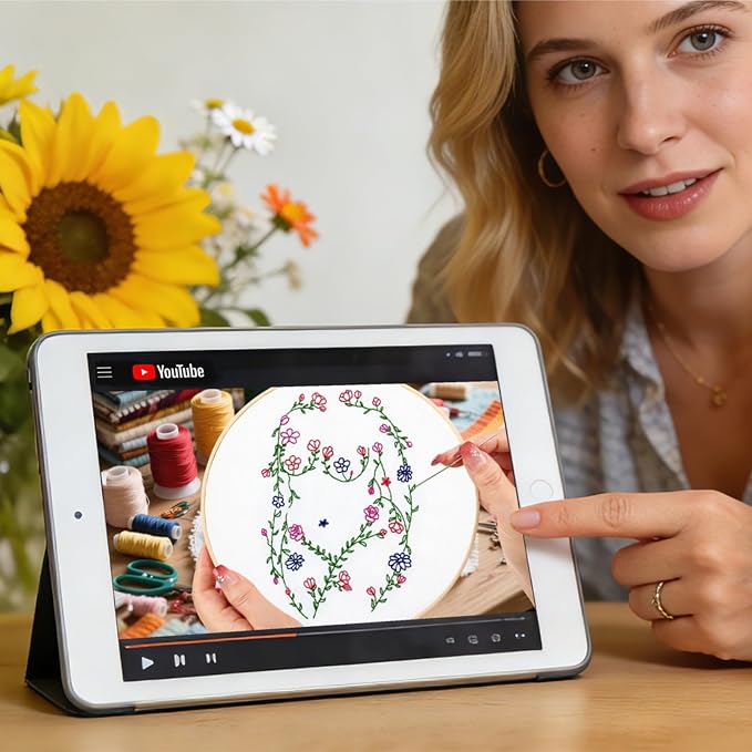 Woman Flowers Embroidery Kits for Beginners Adults, Floral Hand Embroidery Starters Kits, Stamped Cross Stitch Kits DIY Needlepoint Kits for Beginners Adult, Embroidery Hoop, Thread and Video Tutorial