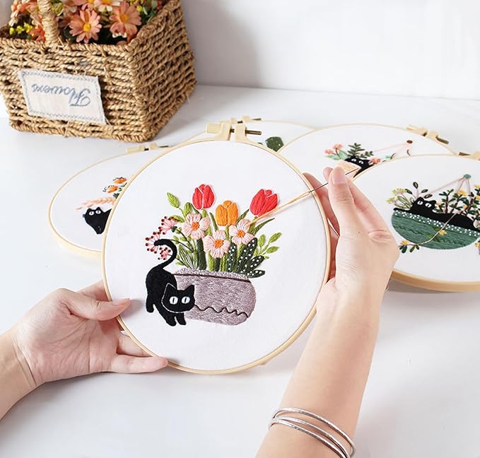GLTAYLMY 3pcs Embroidery Kit for Beginners DIY Adult Beginner Embroidery Kits with Cat Pattern 1 Embroidery Hoops Needles Threads and Instructions