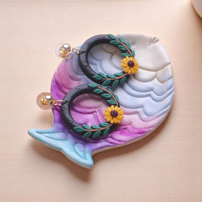 GOTO CLAY TOOLS Trinket Fish Cutter for Polymer Clay, Fish Trinket Dish Cutter, 4 inch Length, Embossed Polymer Clay Cutters, Sharp Edge TR-Fish