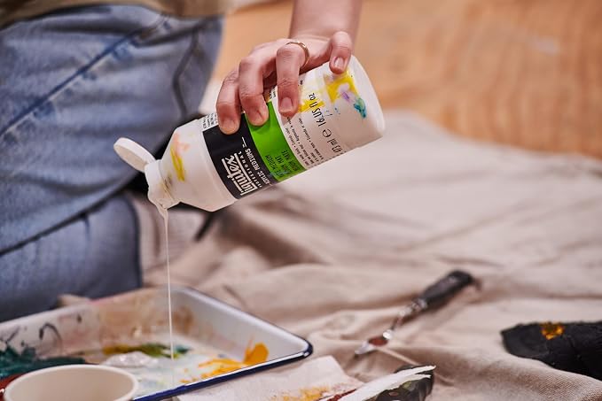 Liquitex Professional Matte Medium, 237ml (8-oz) | Reduces Surface Gloss, Increases Color Depth, Lowers Viscosity of Heavier Body Paint, Increases Flow, Extends Color