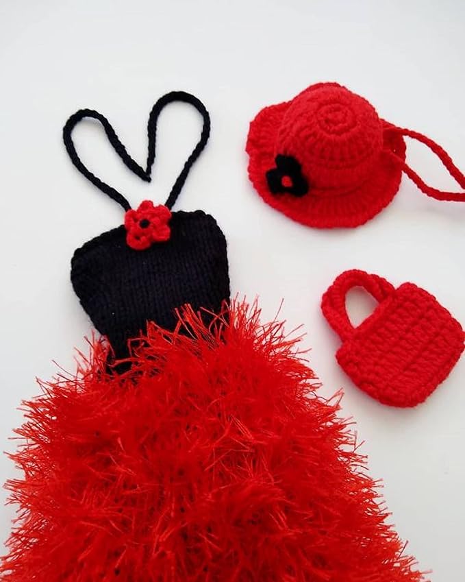 Eyelash Fun Fur Yarn Premium 100% Polyester 164 Yds (150 Mt), 3.53 Oz (100 Gr) Colorful Crochet Yarn Dıy Hand Knitting. (Red, 1 Skein)