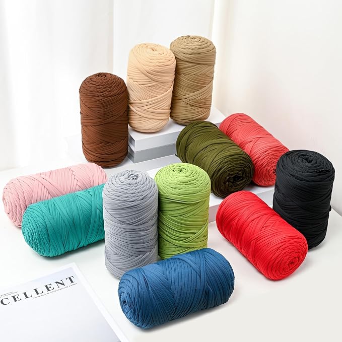 2 Pack Soft Tshirt Crochet Yarn, 800g/228yds High Elastic Hand Knitting Yarns, Thick T Shirt Yarn for Crocheting Bags, Baskets, Cushions, DIY Crafts(Avocado Green + Avocado Green)