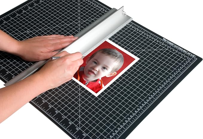 Dahle Vantage 10792 Double-Sided Premium Self-Healing Cutting Mat, 18"x24", 1/2" Grid, 5 Layers for Max Healing, Perfect for Crafts & Sewing, Black