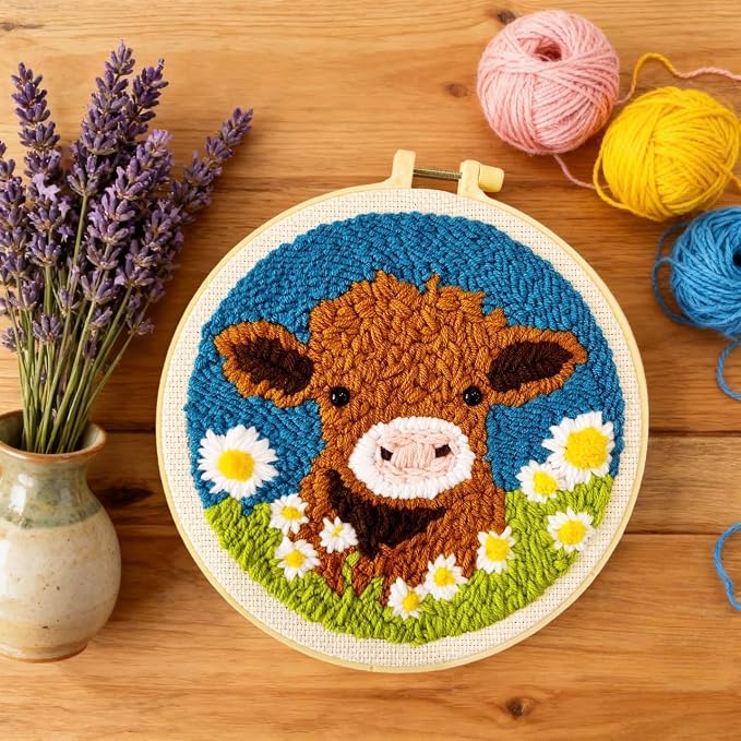 DIY Punch Needle Kits Highland Cow with Daisy Flower with Hoop 20x20cm-1 | with Pattern Stamped Easy for Beginners Embroidery Punch Needle Starter Craft Set for Adults Festival Gift and Decoration