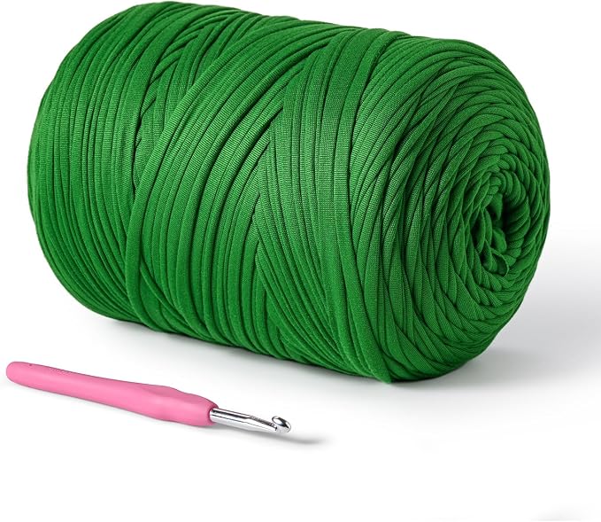 800g T-Shirt Crochet Yarn for Crocheting Crafts/Bags/Basket/Coaster,Hand Knitting Tshirt Yarn for Crochet,228yds T Shirt Yarns with High Elastic Thick Yarns Polyester Fabric（Grass Green）