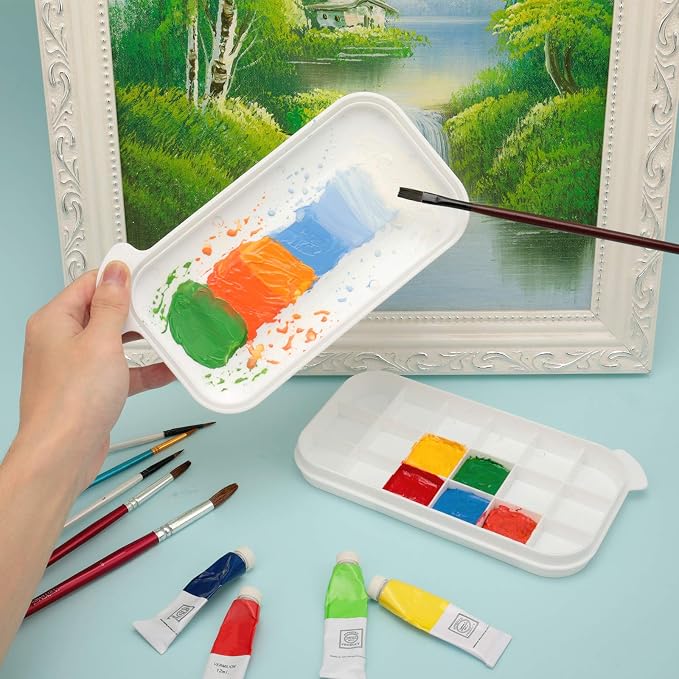 MyLifeUNIT Paint Brush Cleaner, Paint Brush Holder with Palette, White | 18 mixing wells, 16 slots fitting 0.24-0.63 in diameters, 3 washing compartments, removable tray lid
