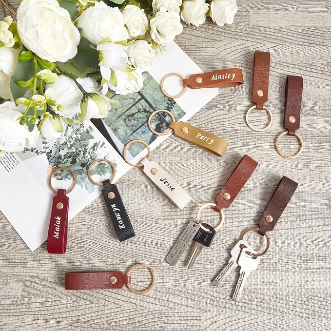 Wavyknot 30 Pcs Leather Keychain Blanks, 3.7 x 0.7 Inches, Retro