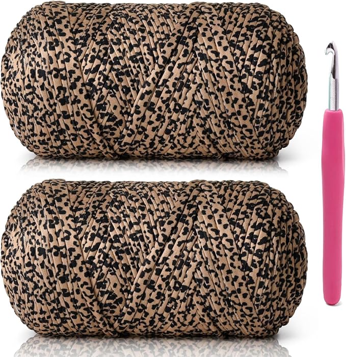 2 Pack Soft Tshirt Crochet Yarn, 800g/228yds High Elastic Hand Knitting Yarns, Thick T Shirt Yarn for Crocheting Bags, Baskets, Cushions, DIY Crafts (Leopard Print + Leopard Print