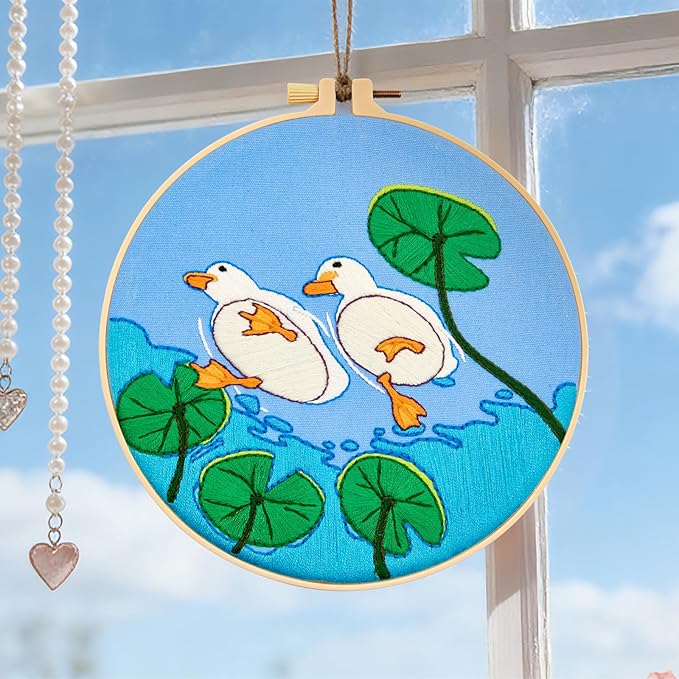 Duck Hand Embroidery Kits for Beginners Adults, Animal DIY Embroidery Starter Kit, Stamped Cross Stitch Kits for Beginner Craft Kits for Adult Women, Entire Set of Embroidery Supplies & Video Tutorial