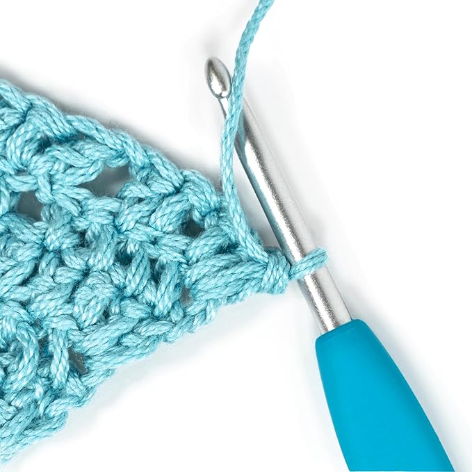 Clover 3672 Amour Crochet Hook Set, 10 sizes