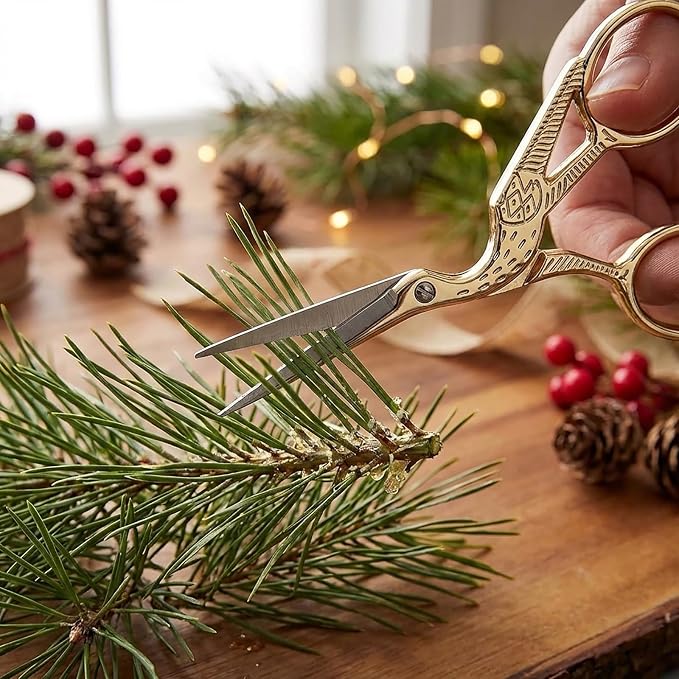 BIHRTC 4.5Inch Embroidery Scissors Sharp Tip Stainless Steel DIY Tool | Scissors for Knitting Cross Stitch Cutting Embroidery Sewing Handcraft Craft Art Work Gold