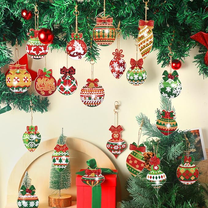 Tondiamo 20 Pcs Christmas Diamond Painting Keychain Kits 5D DIY Diamond Art Pendants Double Sided Hanging Key Chains for Christmas Party Decoration DIY(Balls Style)