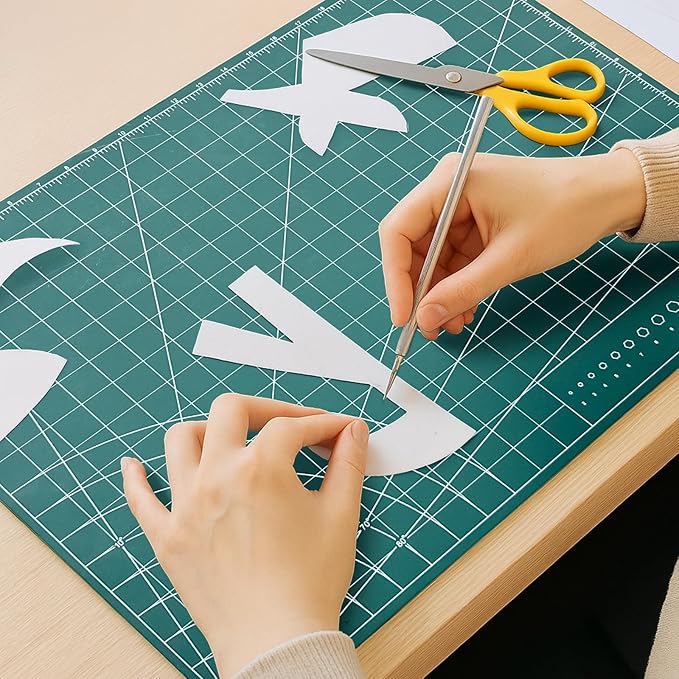 23" x 17" Self Healing PVC Cutting Mat, A2-Pink or Purple