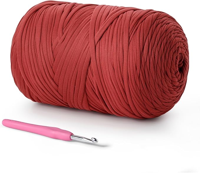 800g T-Shirt Crochet Yarn for Crocheting Crafts/Bags/Basket/Coaster,Hand Knitting Tshirt Yarn for Crochet,228yds T Shirt Yarns with High Elastic Thick Yarns Polyester Fabric (Ruby)